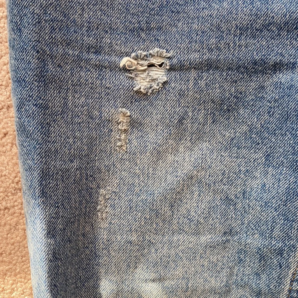 BDG Blue Mom Jeans Cuffed - Picture 4 of 7